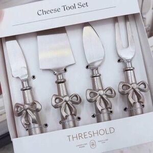 Threshold Silver Bow Cheese Tool Set